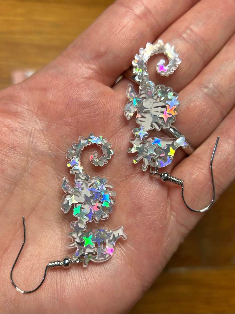 3/$25 Seahorse Dangle Earrings - Picture 2 of 3